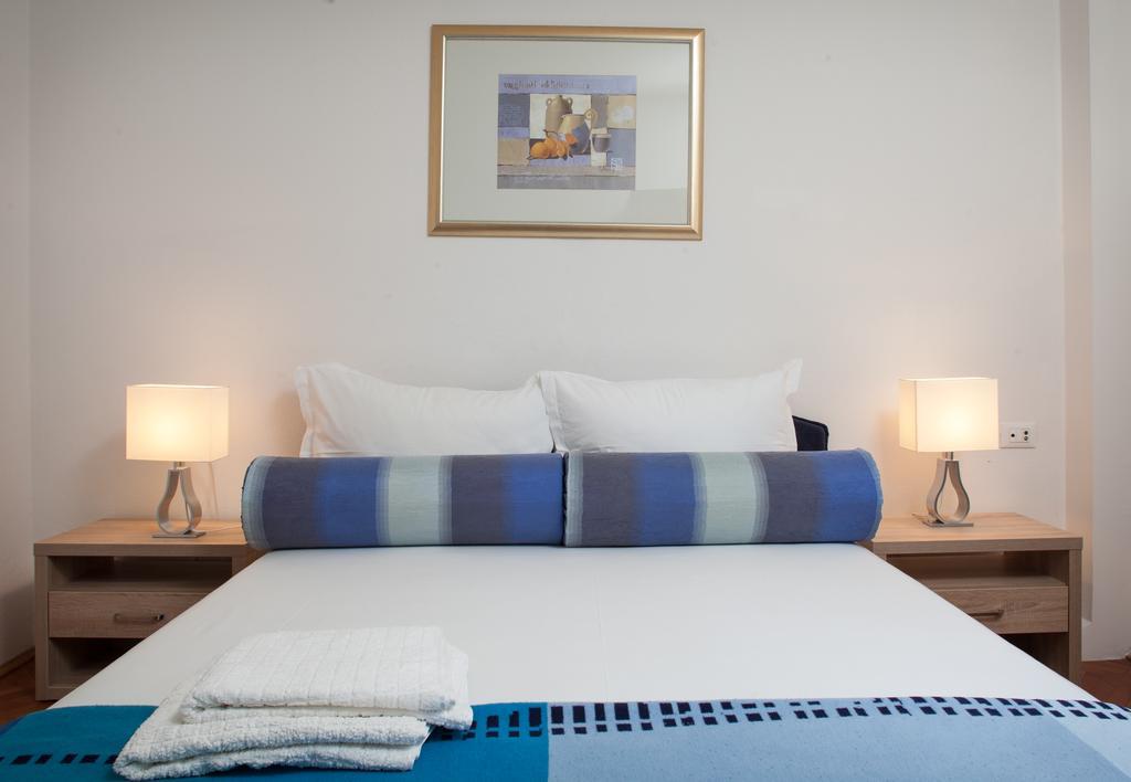 Apartments Potts Point Макарска Екстериор снимка